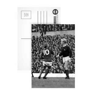  Denis Law and Ian Ure   Postcard (Pack of 8)   6x4 inch 