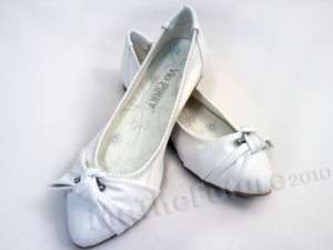 Via PINKY Pointy Toe White Ballet Flats Shoe with Bow  