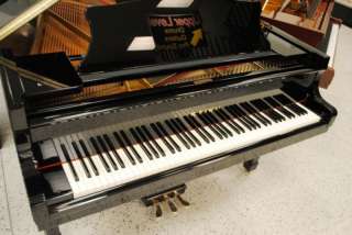 Kawai RX3 Grand Piano   Ebony Polish