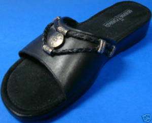Silverthorne Slide leather Minnetonka Sandals BLACK New in Box  