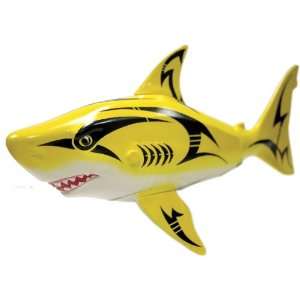    Rainbow Reef Battle Shark   Yellow by Swimways Toys & Games