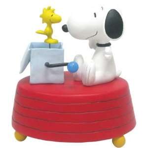   by Westland Giftware   Woodstock and Snoopy In A Box
