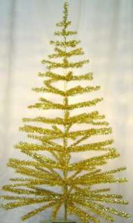 GOLD CHRISTMAS TINSEL TREE 6 FEATHER TREE  