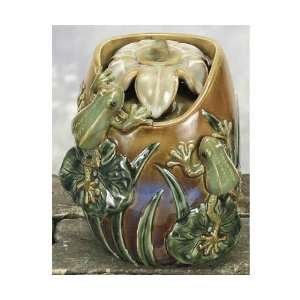  Water Fountain Frogs in Lily Pond   Porcelain; Two Speed Pump 
